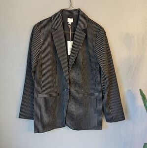 A new day black and white pinstriped Blazer size small